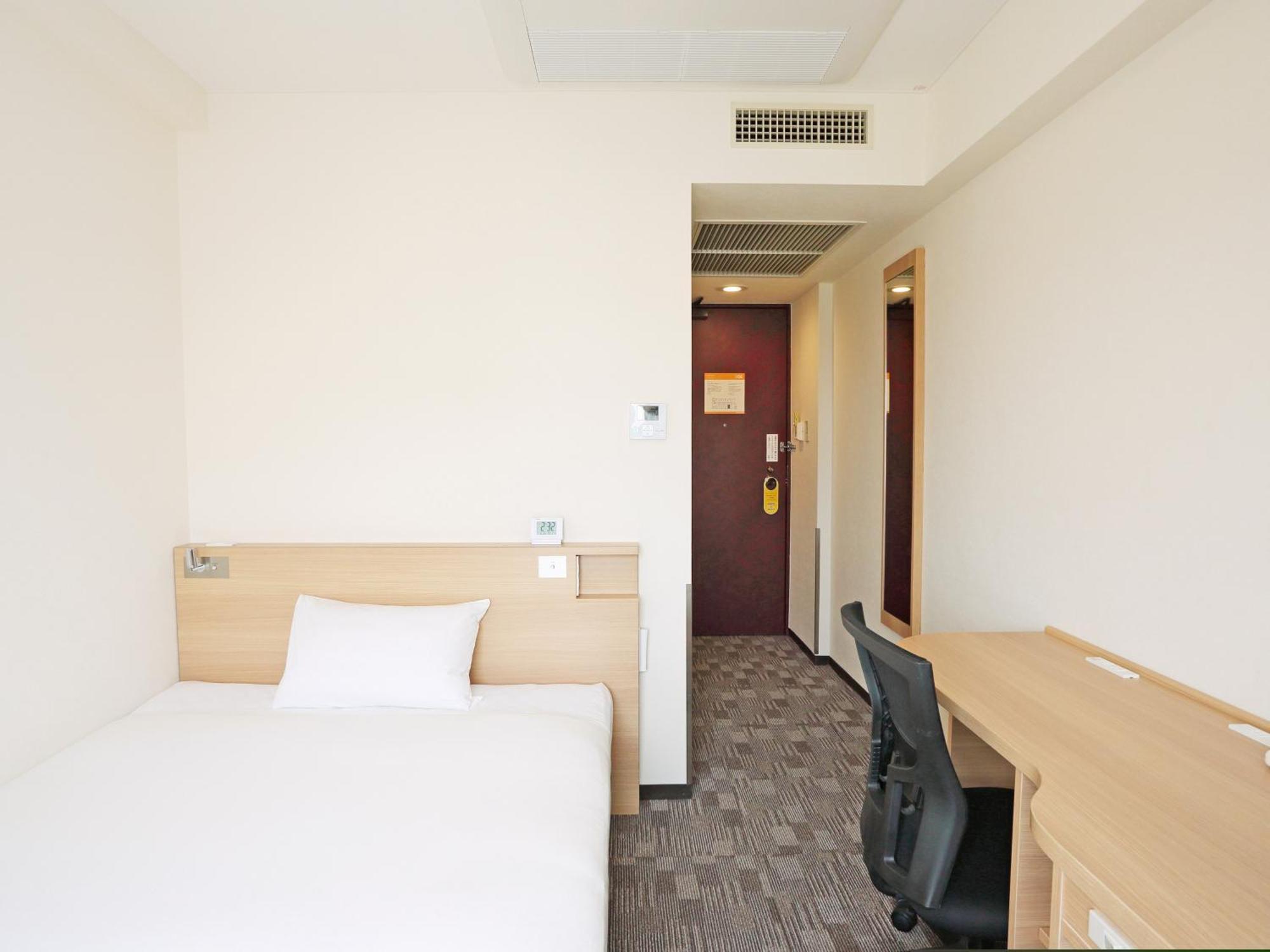 Smile Hotel Кумагая Номер фото